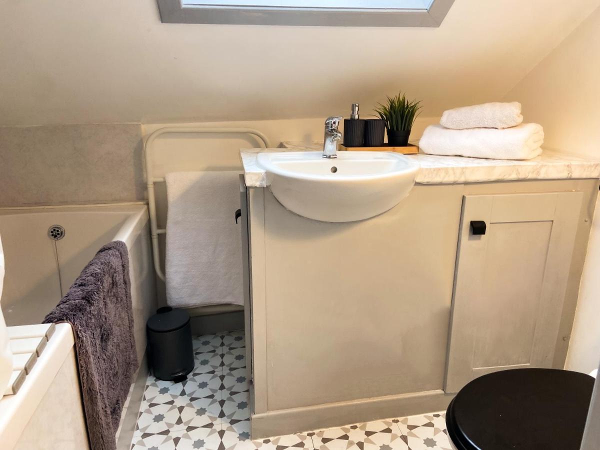 The Little Ayr Bnb Seaside Apartment Exteriör bild